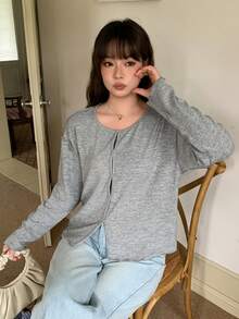 Dazy Plus Solid Gray Round Neck Long Sleeve Contrast Trim Button Loose Casual Versatile T-Shirt Plus Size Women Autumn New Arrival - Grey - View 5