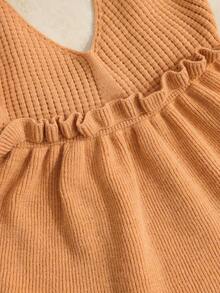 SHEIN Maternity Knit Tank Top, Fitted V-Neck With Ruffle Hem, Casual Cute Minimalist Solid Color Ribbed Camisole For Everyday Wear - Khaki - View 9