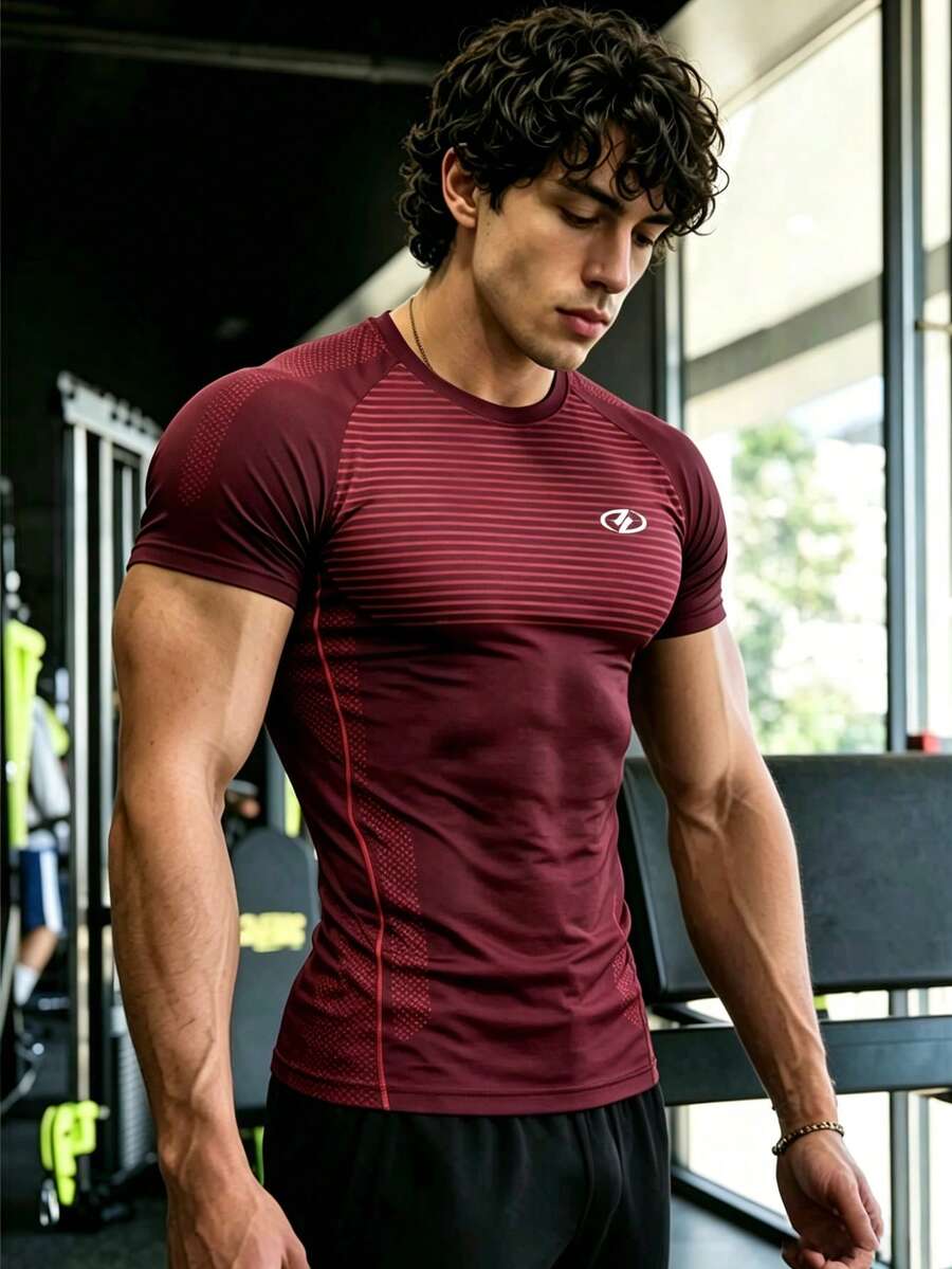 GymBeat 男士圓領修身時尚運動T恤,健身房適用 - 彩色 - 查看 1