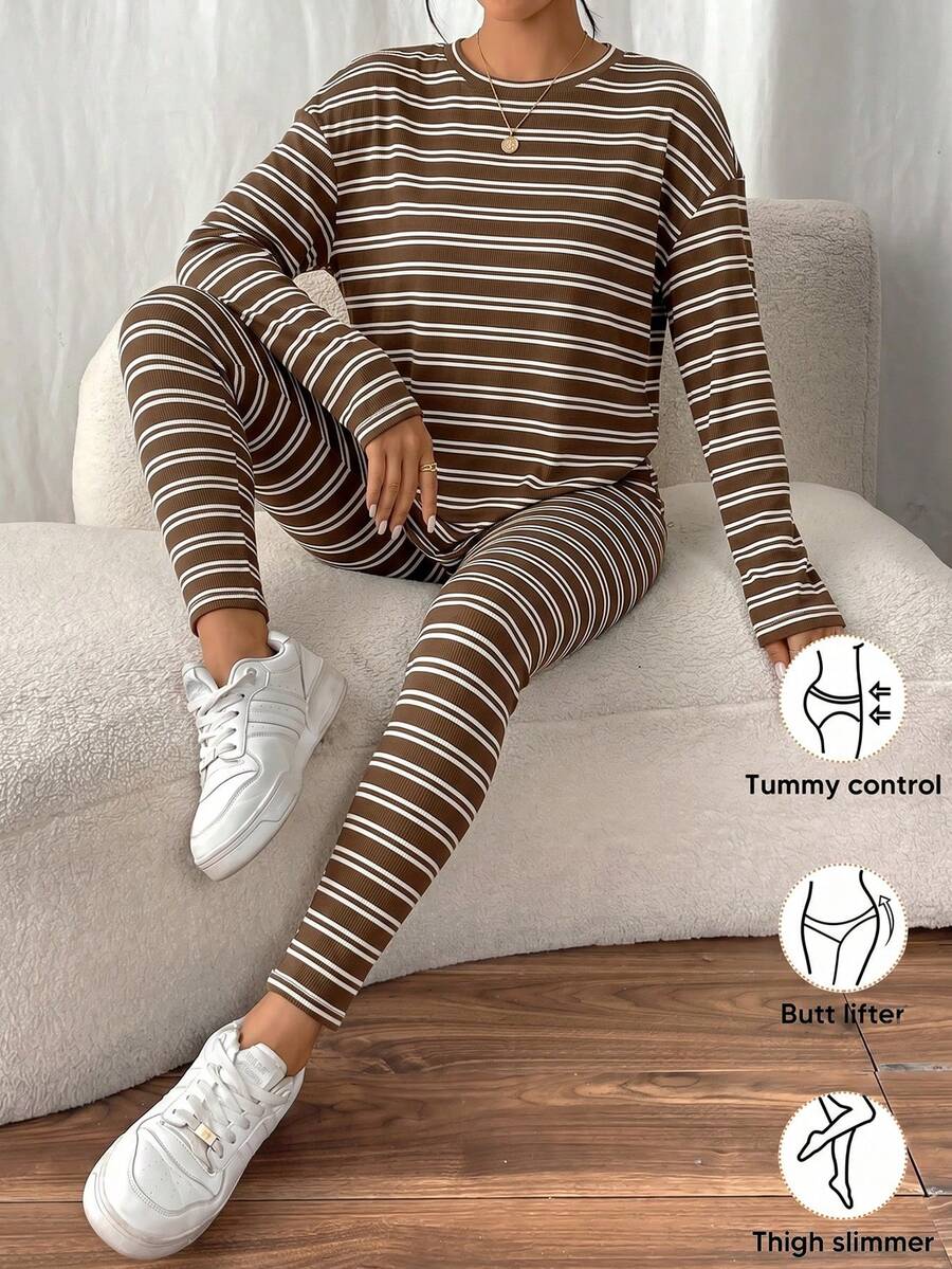 SHEIN Frenchy 落肩羅紋針織上衣與內搭褲兩件式套裝,紋理布料 - 棕色 - 查看 1