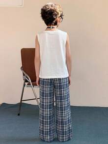 DAZY 青少年男孩純色圓領背心與格紋長褲居家休閒服 - 白色 - 查看 3