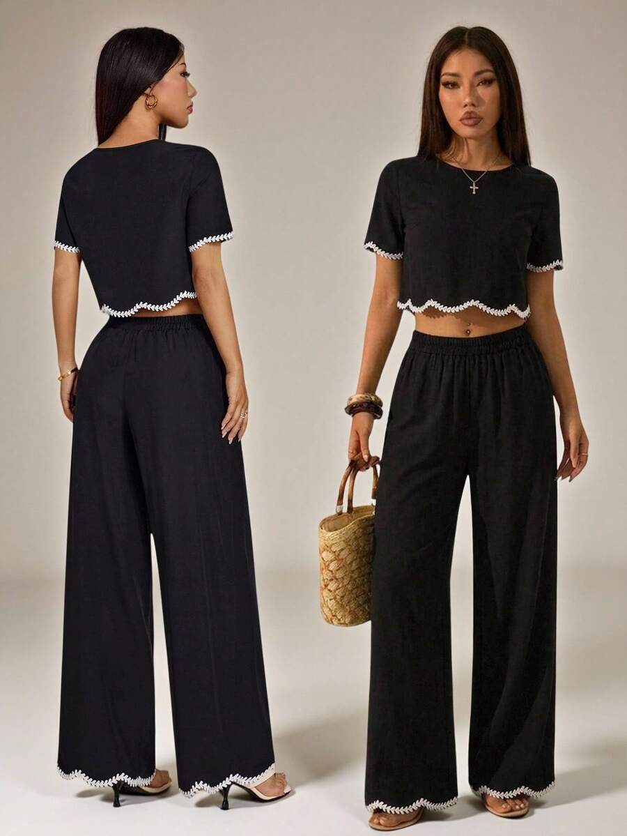SHEIN PETITE 2件組女款對比色蕾絲飾邊短袖上衣與寬腿褲套裝,黑白格紋夏季波西米亞風度假休閒穿搭,適合嬌小身型女性 - 黑色 - 查看 1
