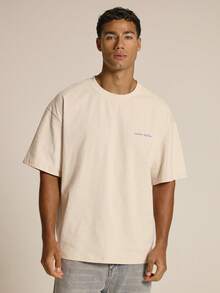 Musero Oversized Crew Neck T-Shirt Back "M" Graphic Autumn Winter Essentials Streetstyle - Apricot - View 2