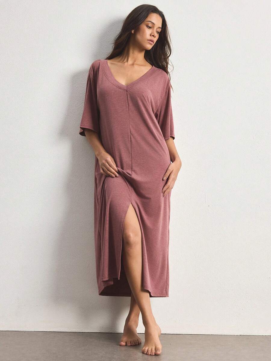 SHEIN 女款春夏極簡休閒慵懶風紫色針織面料深V領寬鬆舒適睡裙 - 紫色 - 查看 1