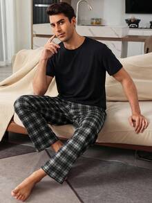 SHEIN Provexi Men's Solid Color Crew Neck Short Sleeve Top And Plaid Long Pants Casual Daily Home Wear Set - Black - View 5