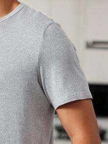 SHEIN Provexi 男士純色短袖上衣與格紋長褲居家休閒套裝 - 淺灰色 - 查看 8
