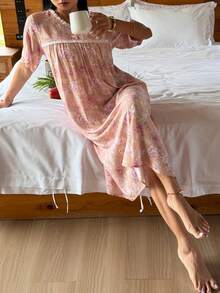 DAZY Women's Floral Print Short Sleeve Nightgown - Pink - View 3