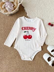 SHEIN 女嬰米色針織直條紋長袖連身衣，復古櫻桃 CHERRY 字母印花圓領連身衣，簡約修身長袖三角連身衣，春秋內搭，外出穿搭，新生兒百日照相，日常推車穿著，百搭舒適嬰兒衣物 - 杏色 - 查看 6