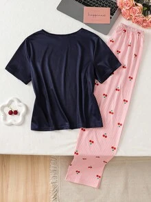 SHEIN 青少年女孩簡約圓領短袖上衣與條紋櫻桃印花長褲居家服套裝 - 彩色 - 查看 2