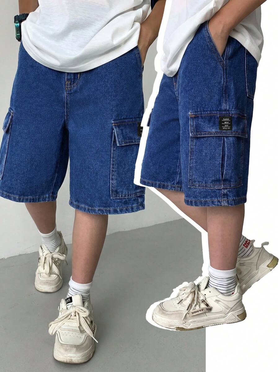 SHEIN 兒童青少年男孩口袋鈕扣工裝休閒百搭日常上學開學牛仔短褲 藍色 夏季 - 深色水洗藍 - 查看 1