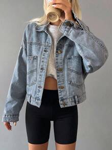 SHEIN 青少年女孩牛仔夾克外套，休閒時尚復古個性全季款，工裝酸洗牛仔上衣夾克，長袖藍色外套，休閒運動風 - 淺色水洗藍 - 查看 5