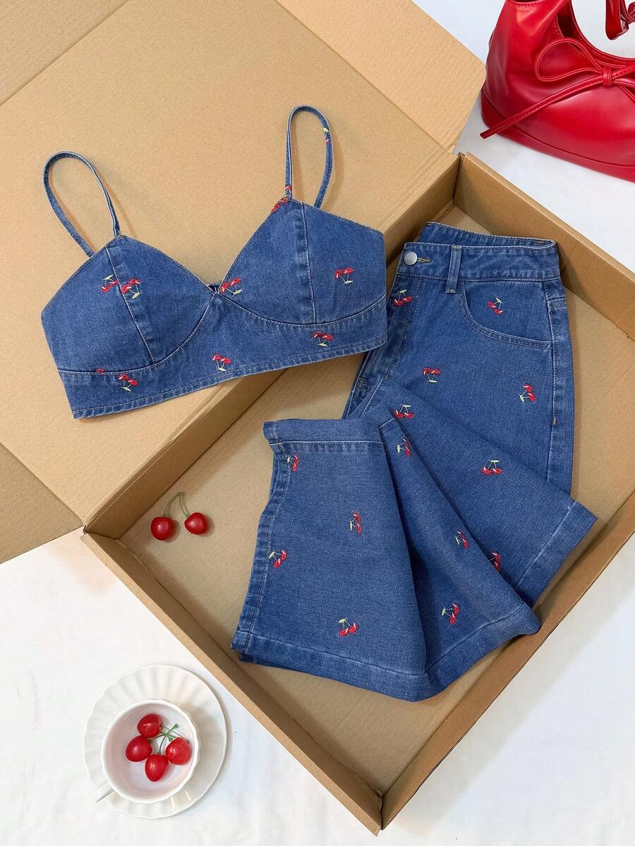 Comfortcana 女款櫻桃刺繡超短吊帶背心與牛仔褲套裝 - 中等水洗藍 - 查看 1