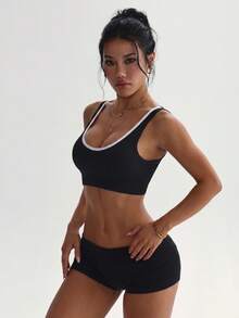 Easithlete Easithlete 女款極簡條紋拼接短版運動內衣 - 黑色 - 查看 5