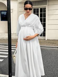 MaterniWear 孕婦優雅休閒白色洋裝，適合上班、拍照、嬰兒洗禮、純色V領短袖夏季婚禮 - 白色 - 查看 9