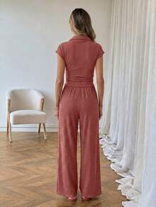 SHEIN LUNE 休閒女款 Polo 領短袖上衣與長褲 2 件套裝 - 紅木色 - 查看 2