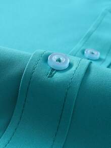 Manfinity Mode Camisa casual de manga larga de un solo color con botones delanteros para hombres, ideal para ir al trabajo - Verde - Ver 5