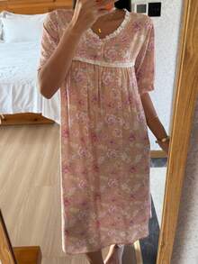 DAZY Women's Floral Print Short Sleeve Nightgown - Pink - View 4