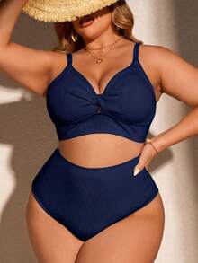 SHEIN Swim Curve 大尺碼女款夏季海灘純色抓皺細肩帶比基尼上衣與三角褲兩件式泳衣套裝 - 藏蓝色 - 查看 1