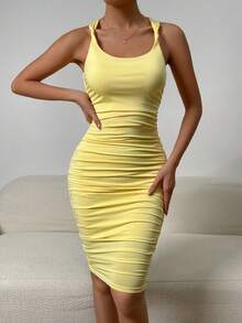 SHEIN X Belle Mariano Vestido ajustado tank unicolor fruncido - Amarillo - Ver 4