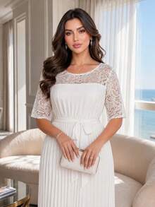 SHEIN Lady CURVE 大尺碼優雅派對蕾絲拼接百褶洋裝 - 白色 - 查看 4