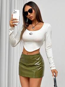 SHEIN PETITE 女款素色PU皮革低腰時尚百搭裙 - 軍綠色 - 查看 3