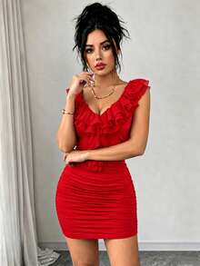 SHEIN Elenzya Damen rotes gestricktes Bodycon Minikleid, gerüschter V-Ausschnitt, ärmelloses Design, sexy elegantes Sommer-Fashion-Statement für Date Night, Party, Pendeln, Urlaubsoutfits - Rot - Übersicht 3