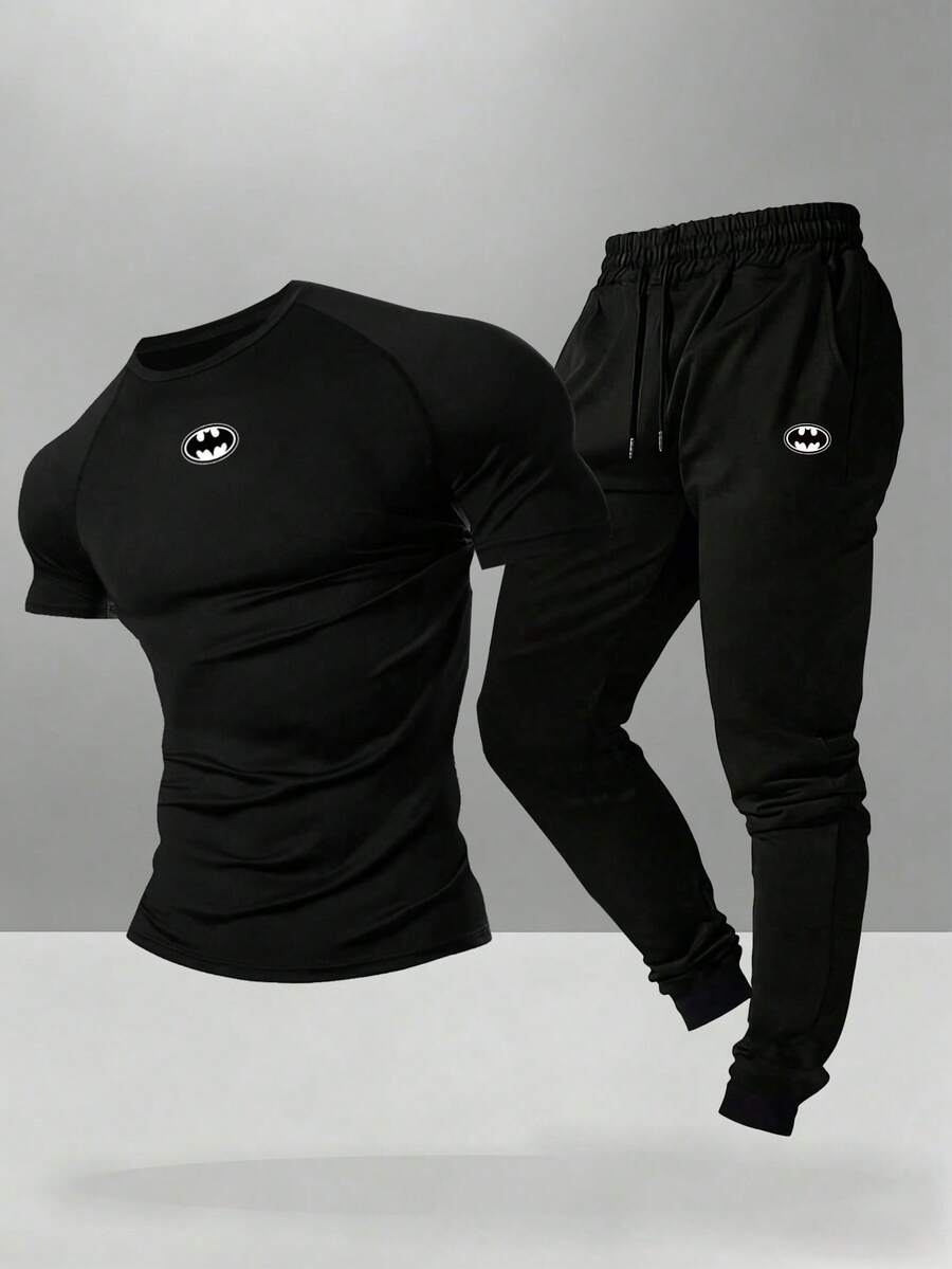 BATMAN X SHEIN Gym Rark 男士短袖T恤與長褲運動套裝,健身房 - 黑色 - 查看 1
