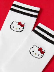 HELLO KITTY AND FRIENDS | SHEIN 1雙女款卡通圖案筒襪 - 黑與白 - 查看 3
