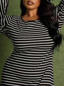 FASHION SZN Plus Size Striped Ribbed Stretch Jersey Maxi Dress Flared Sleeves Casual Sun Dress Summer Holiday Vacation Outfit Comfy Airport Travel Elegant Chic Long Dresses City Break Every Day Essentials Daily Wear - Black and White - View 4