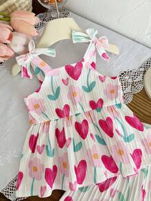 SHEIN 2件組女嬰幼兒白色夏季可愛飄逸度假風心形與花朵印花細肩帶背心短褲套裝 蝴蝶結裝飾 甜美慵懶風 - 彩色 - 查看 7