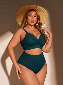 SHEIN Swim Curve 大尺碼女款夏季海灘純色抓皺細肩帶性感比基尼上衣與三角褲兩件式泳衣套裝 - 墨綠色 - 查看 4