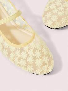 CUCCOO DOLLMOD Women's Shoes Round Toe Yellow Mesh Small Daisy With Cute Wear Fashion Flat Shoes Fall Shoes - Yellow - View 4