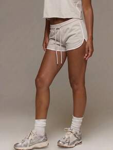 MUSERA ESSENTIALS Shorts para mujer - Beis - Ver 4