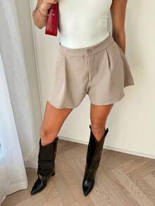 Siren Gaze Solid Color Button Pocket Loose Elegant Commuter Shorts - Khaki - View 6