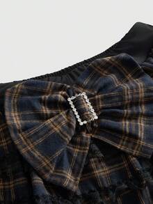 ROMWE J-Fashion Y2K 哥德學院風澀谷女孩風格大蝴蝶結低腰蕾絲飾邊層次格紋裙 女款萬聖節校園之夜深藍色冬季 - 彩色 - 查看 3