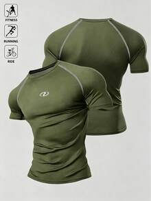 軍綠色
