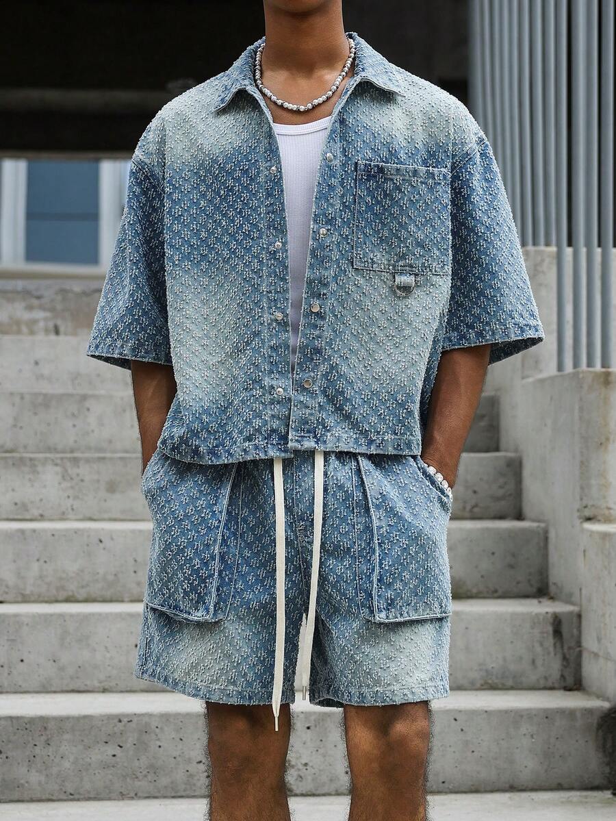 Manfinity EMRG 男士牛仔街頭風休閒刺繡藍色牛仔套裝 - 中等水洗藍 - 查看 1