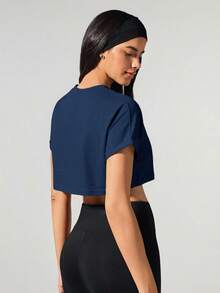 Fluxe تي شيرت نسائي كاجوال بلون موحد محبوك بياقة دائرية وأكمام قصيرة وقصة فضفاضة قصيرة - أزرق بحري - مشاهدة 8