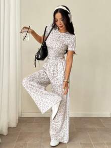 SHEIN PETITE Setelan Kasual Musim Panas Motif Leopard: Kaos dan Celana 2 Potong - Light Grey - View 4
