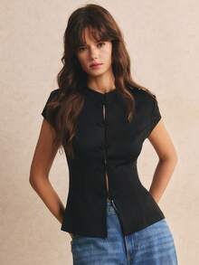 Poéselle Atasan Wanita Musim Panas Elegan Warna Polos dengan Kancing Katak yang Mengencangkan Pinggang, Atasan Hitam, Atasan Gaya Cina Baru dengan Penutup Kancing Katak, - Hitam - View 4