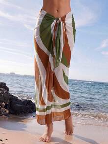 SHEIN Swim 夏季泳裝新款優雅性感度假休閒多穿搭設計女款時尚網紗彩色幾何花卉印花綁帶式罩衫、綁帶式抹胸罩衫、圍巾、女款優雅罩衫、女款復活節罩衫、女款幾何印花裙、女款休閒裙、女款度假裙、女款鄉村風裙 - 綠色 - 查看 5