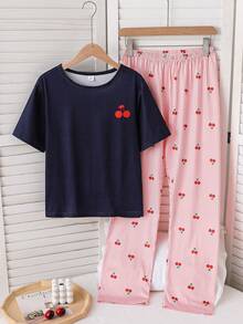 SHEIN 青少年女孩簡約圓領短袖上衣與條紋櫻桃印花長褲居家服套裝 - 彩色 - 查看 3