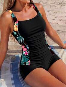 Swim Lushoire Springbreak 2件組女款泳裝套裝，針織豹紋與純色拼接，側腰隨機印花，圓領無袖短褲，休閒沙灘風 - 彩色 - 查看 4
