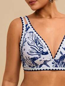 Travachic Plus Size Women Fuchsia Floral Print Swimsuit Set - Blue and White - View 7