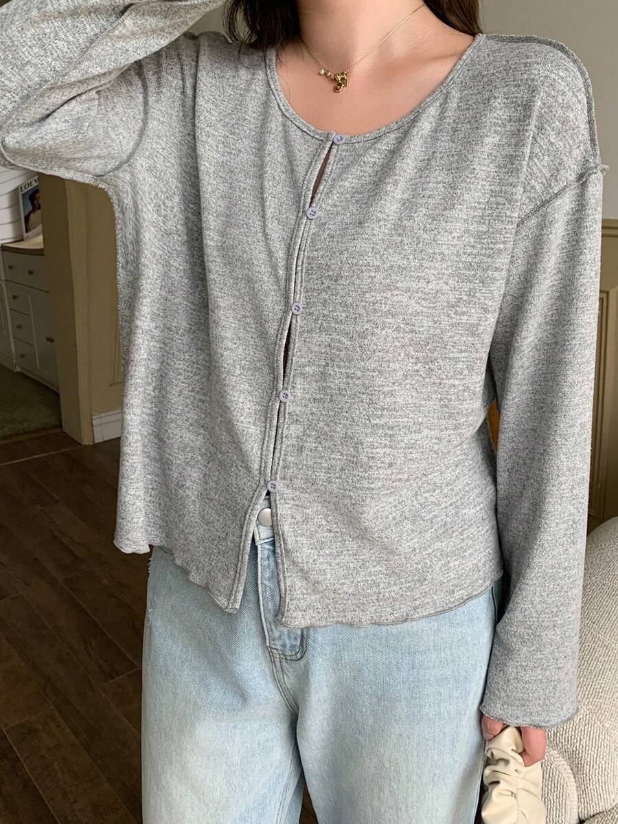 Dazy Plus Solid Gray Round Neck Long Sleeve Contrast Trim Button Loose Casual Versatile T-Shirt Plus Size Women Autumn New Arrival - Grey - View 1