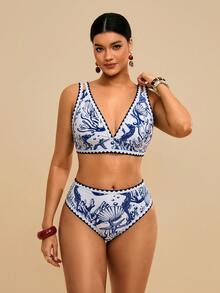Travachic Plus Size Women Fuchsia Floral Print Swimsuit Set - Blue and White - View 1