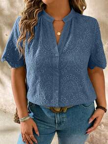 SHEIN LUNE CURVE 大尺碼短袖刺繡鏤空布料襯衫 - 藍色 - 查看 4