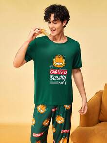 Notgurli GARFIELD | SHEIN Conjunto de ropa de estar en casa con camiseta de manga corta y pantalones estampados de marca compartida para hombre - Multicolor - Ver 6