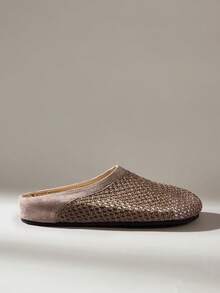 Solecia Sandal Jala Anyaman, Sol Dalam Gabus yang Sesuai dengan Bentuk Kaki, Bernapas dan Tidak Mengap, Memberikan Rasa Relaksasi - Coklat - View 1