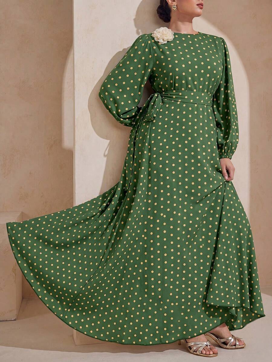 Modelyn 大尺碼收腰波點 3D 花朵裝飾彈性袖喇叭裙 - 墨綠色 - 查看 1